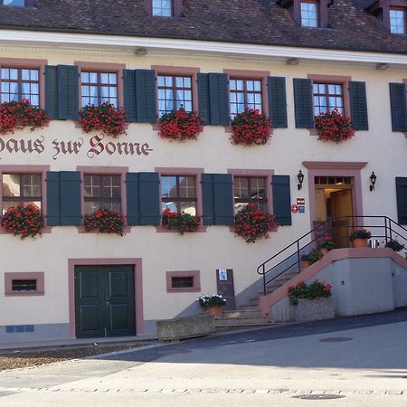 Gasthaus Zur Sonne Aesch  Bagian luar foto