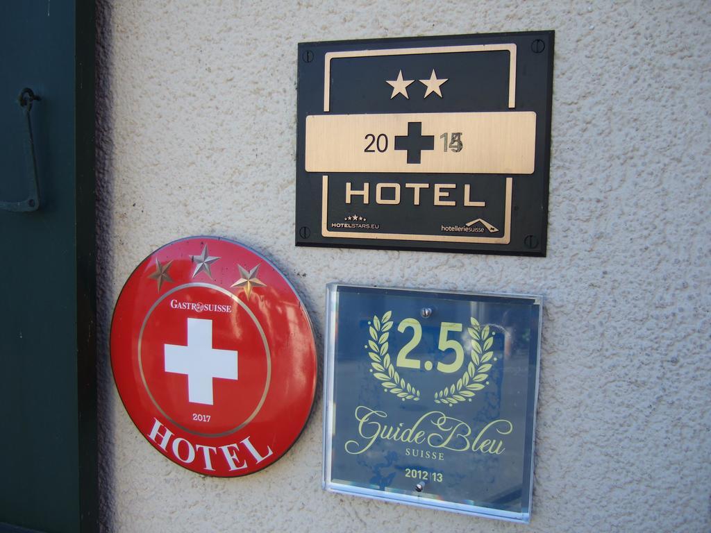 Gasthaus Zur Sonne Aesch  Bagian luar foto